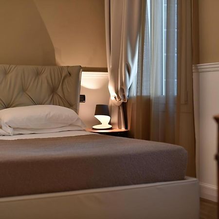 Palazzo Bovio - Boutique Apartments Падуа Екстериор снимка