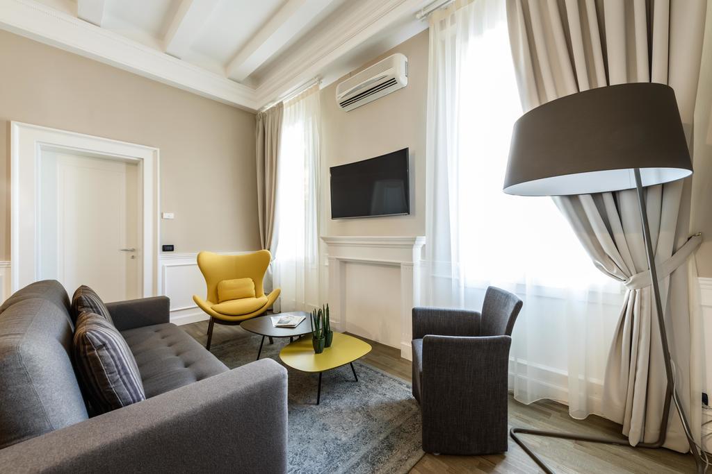 Palazzo Bovio - Boutique Apartments Падуа Екстериор снимка